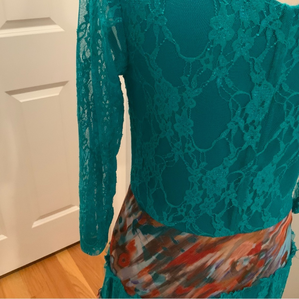 BRAND NEW Lovely aqua dress, long sleeves with multicolored skirt section.M - Picture 8 of 10